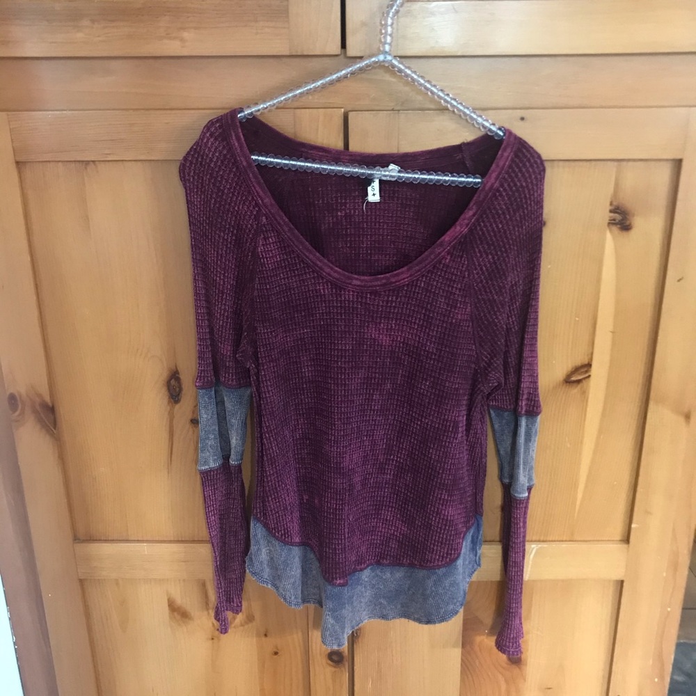 We the Free comfy top, perfect for lounging!